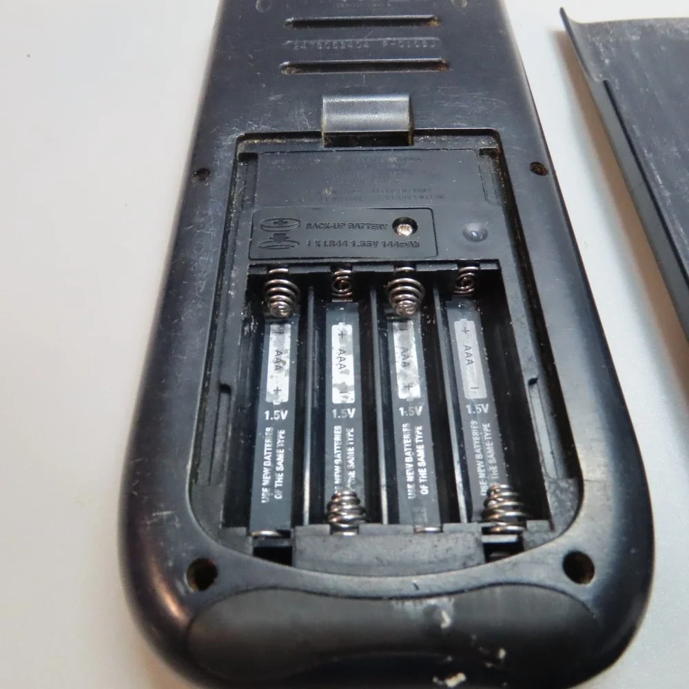TI-84 Plus Graphing Calculator – TESTED & WORKING – W/Cover‎
